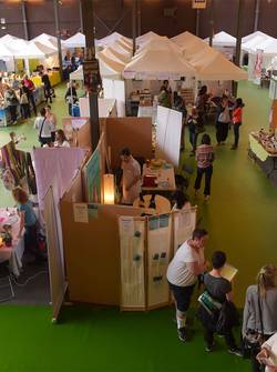 Stands salon thérapies naturelles Bulle